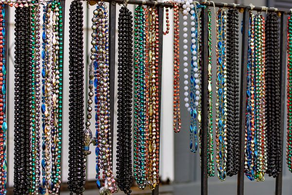 Mardi Gras beads thumbnail