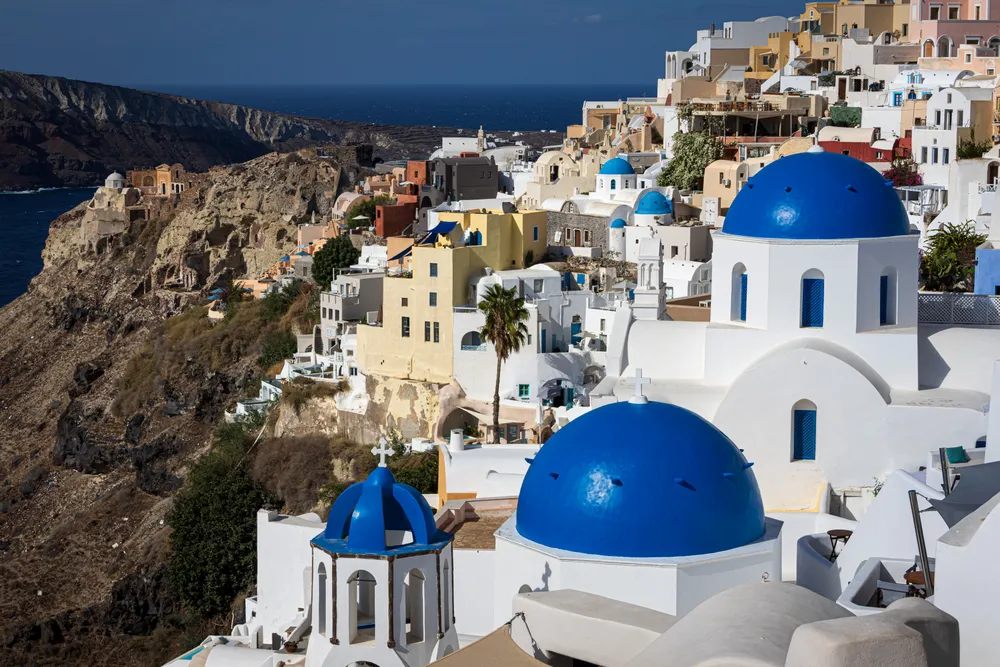 Three main domes plus more behind and the Caldera to the left side.