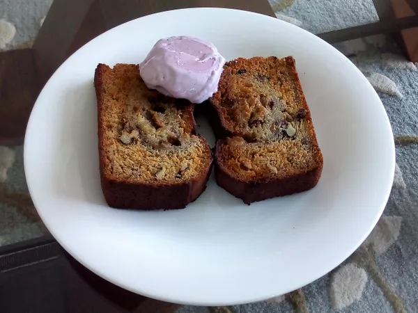 Walnut Cake with Ice Cream Topping thumbnail