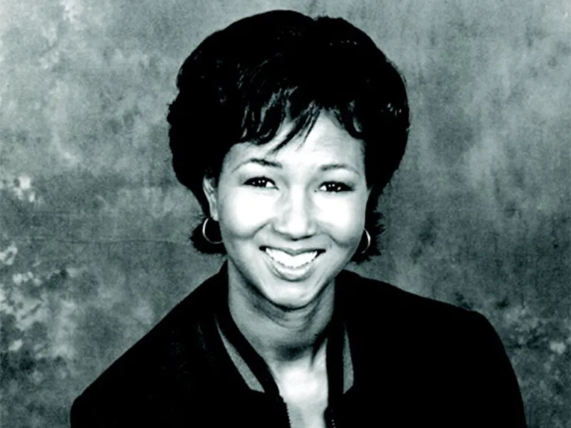 Mae-Jemison-800X600-Centered-FIH14-2.jpg