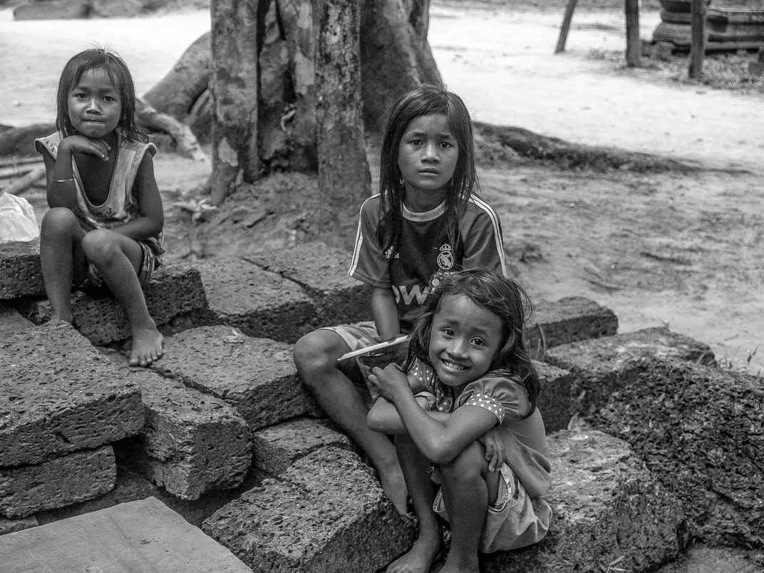 The kids in the slump | Smithsonian Photo Contest | Smithsonian Magazine