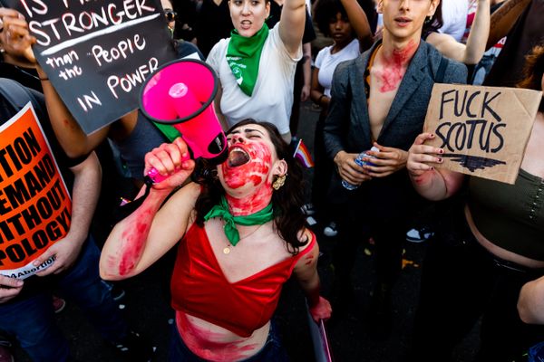 Abortion-rights Protesters thumbnail