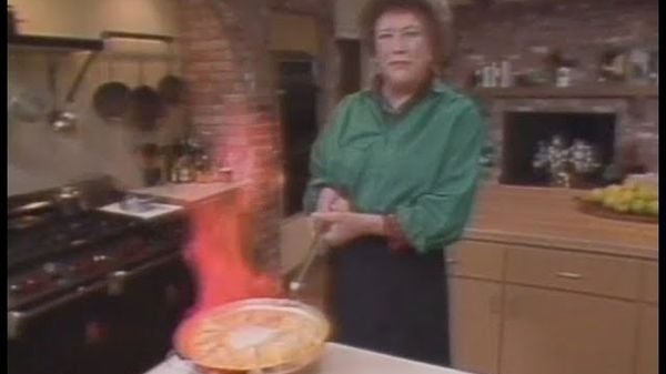 Preview thumbnail for Julia Child Makes Crepe Suzette