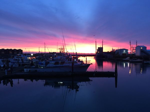 Sunrise over Wesport Marina before a fishing trip, Washington, USA thumbnail