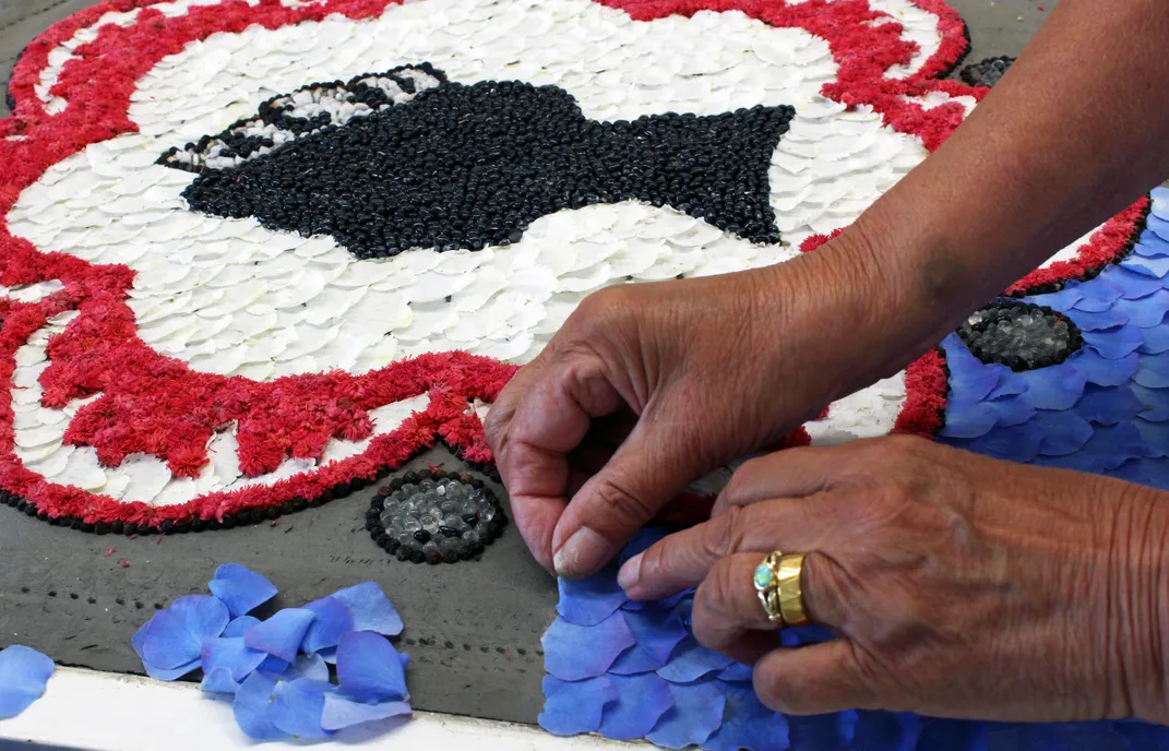 England's 'Well Dressing' Tradition Features Striking, Elaborate Floral Murals