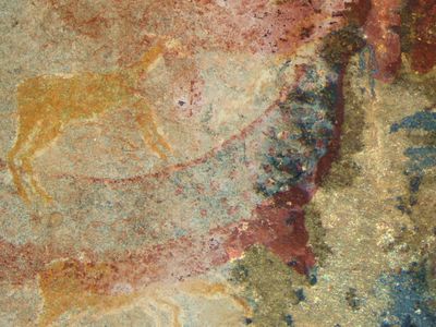 The Horned Serpent Panel, painted by the San people in southern Africa, shows a mysterious creature&#39;s tusks in blue at the upper right.