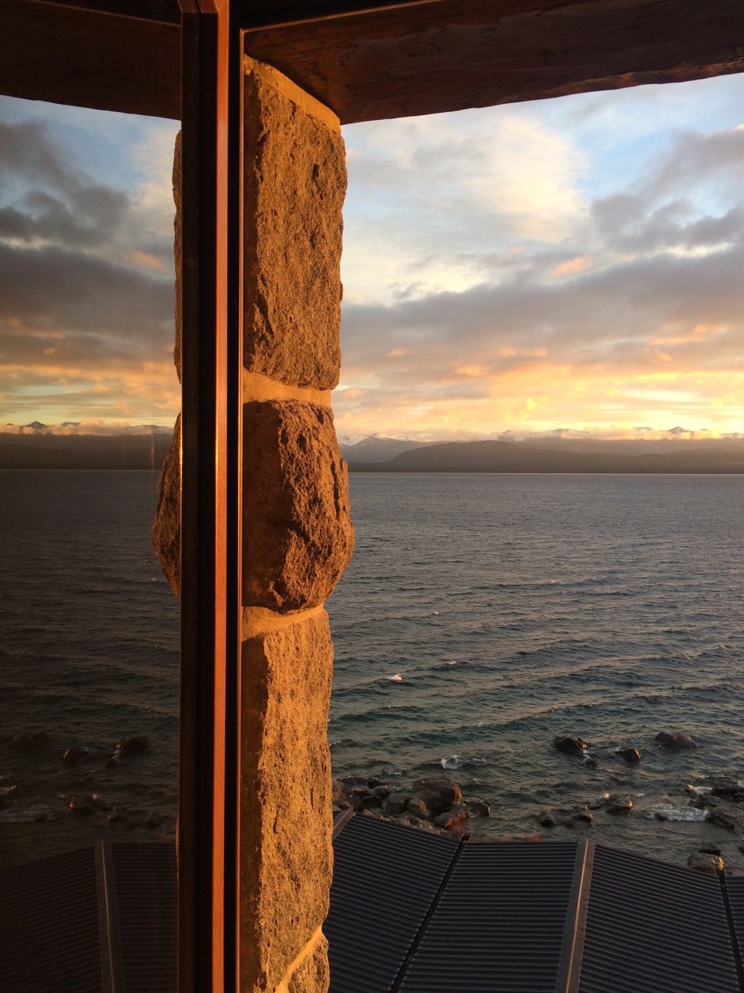 Twilight Window | Smithsonian Photo Contest | Smithsonian Magazine