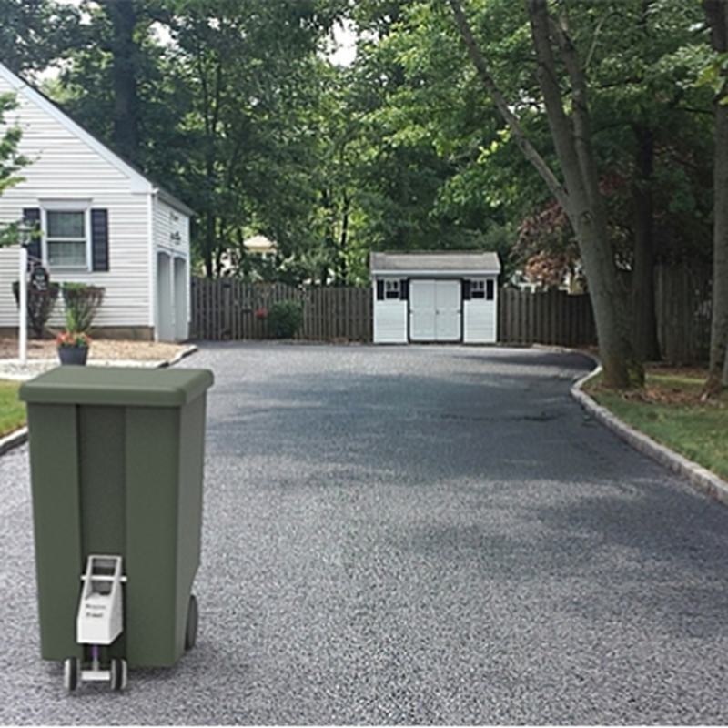 A futuristic new hands-free trash can will automatically seal old garbage  bags and roll out new ones