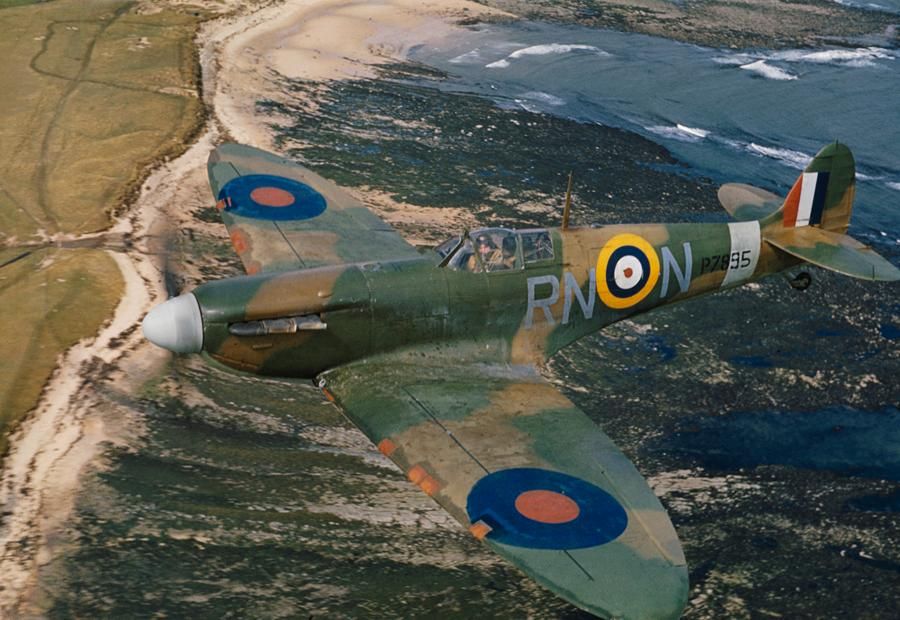 Supermarine Spitfire Model Airplane Aircraft 1 72 Size 1941 RAF Battle Britain T for sale online 