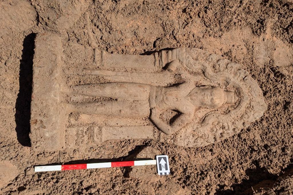 one of the Cambodian statues excavated