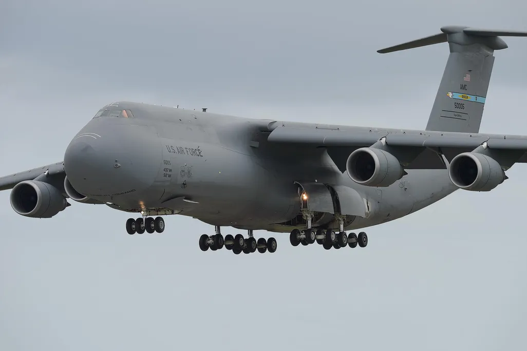 C-5M Super Galaxy
