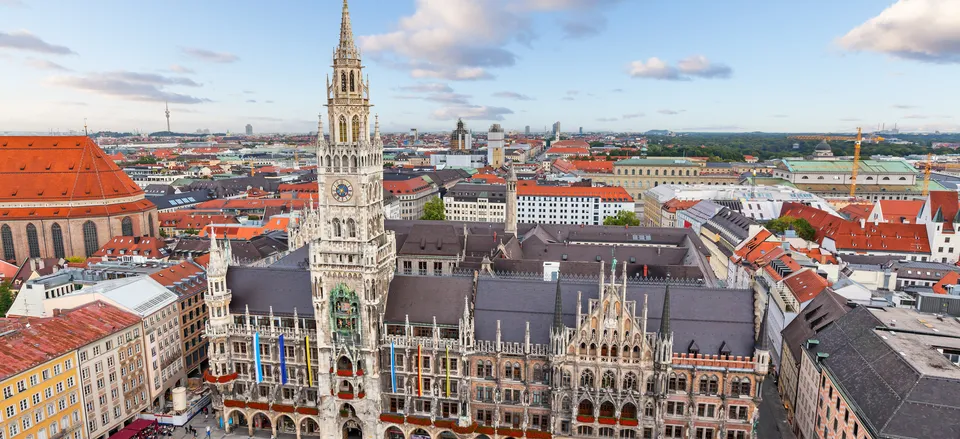  The Marienplatz in Munich 