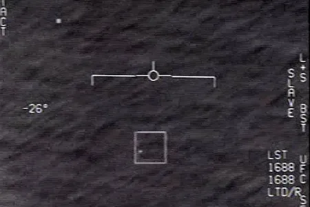 A Navy aircraft tracks a tiny moving object, referred to as "GOFAST," off the East Coast of the U.S. in 2015.