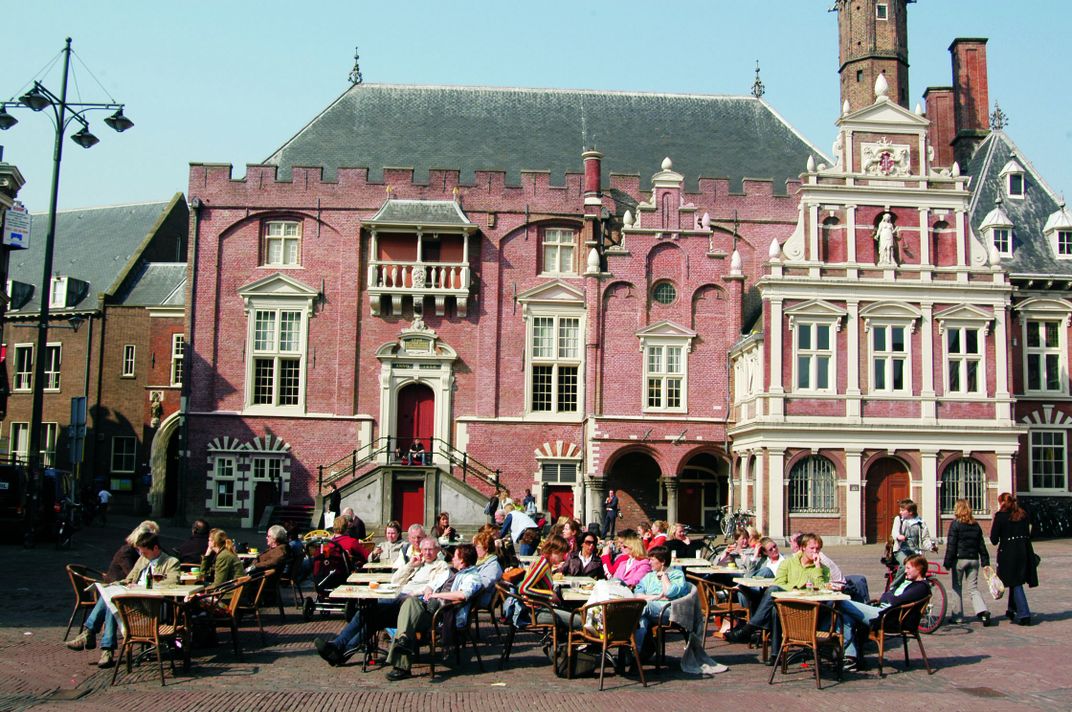 Outdoor cafe in Haarlem