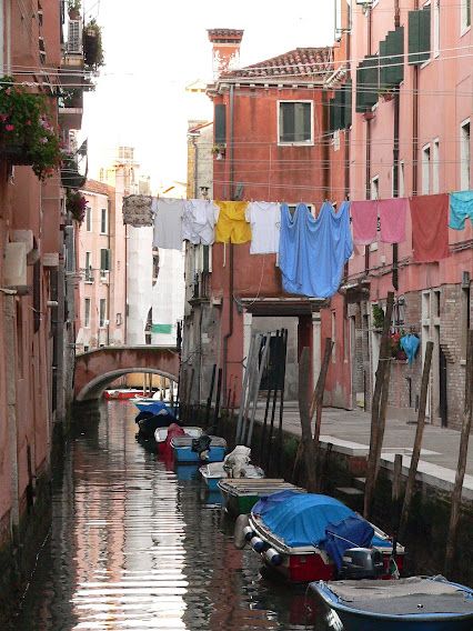 Streets of Venice thumbnail