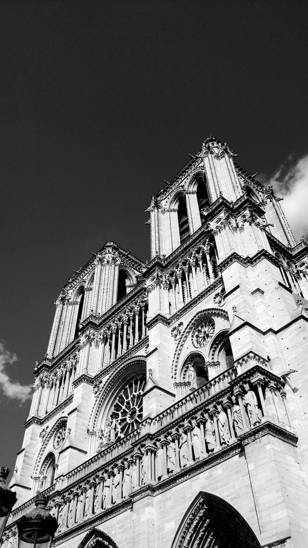 Notre Dame thumbnail