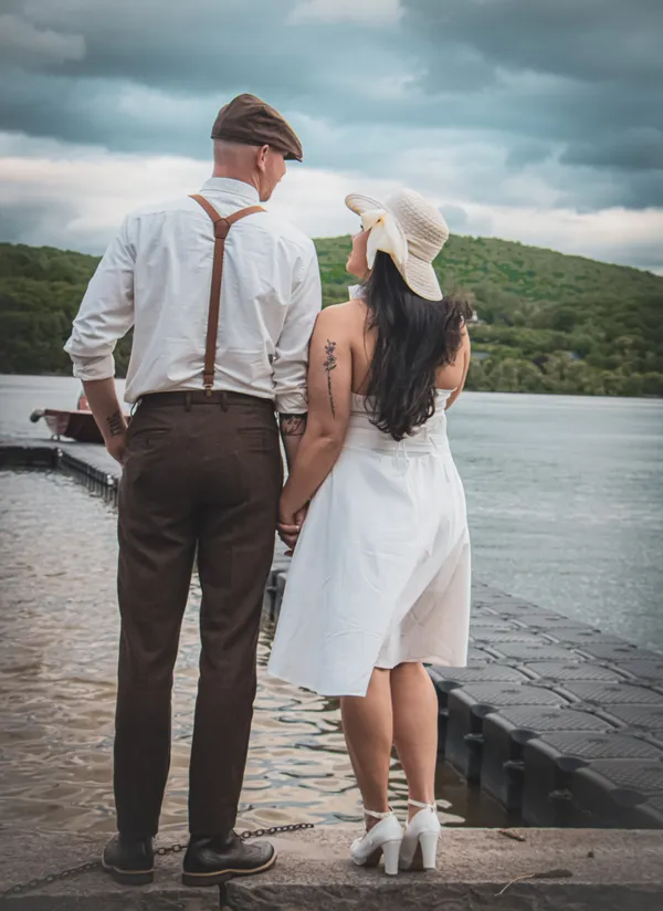 Complimentary thumbnail