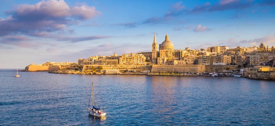  Valletta harbor, Malta 