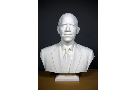 The Smithsonian announced the first presidential portraits created using 3-D technology. The prints and the 3-D data will become part of the collection of the National Portrait Gallery.