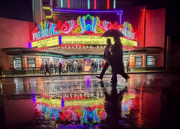 Rainy Night at the Fremont thumbnail