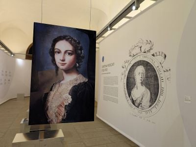This portrait of Cristina Roccati (left) is by the contemporary Italian painter and engraver Matteo Massagrande. In the background is the only depiction of Roccati (right) from the 18th century.