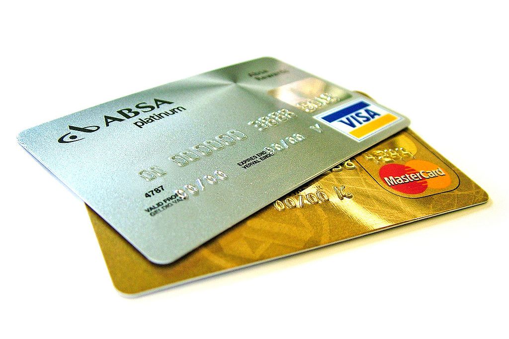 1024px-Credit-cards.jpg