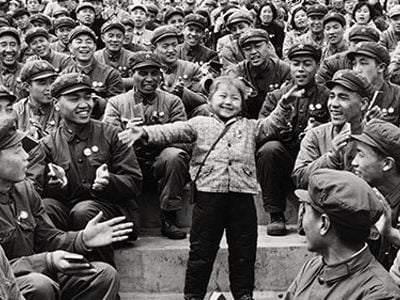 The "loyalty dance" was a fixture of China's Cultural Revolution, and Kang Wenjie's performance at a giant Maoist teach-in was boffo.