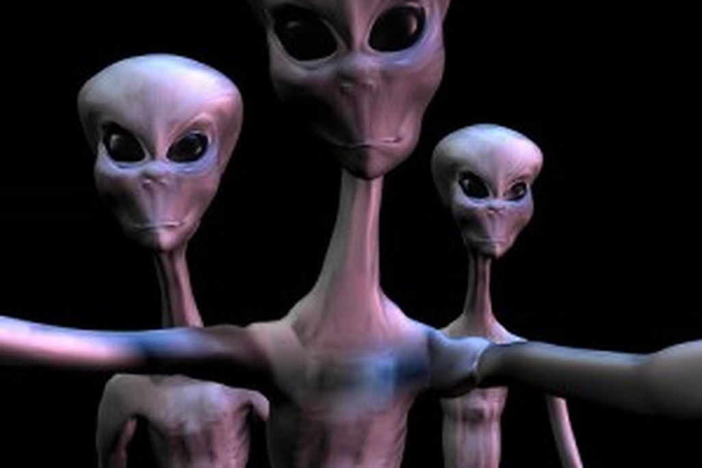 20110520104108aliens-300x225.jpg