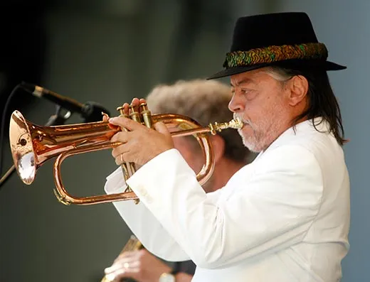 chuck mangione tv theme song