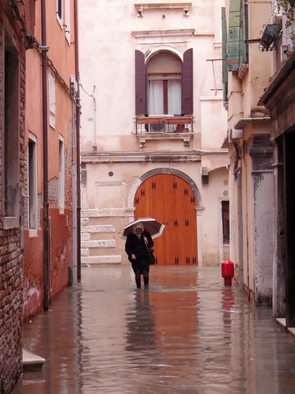 Venice Endures All Kinds of Weather thumbnail