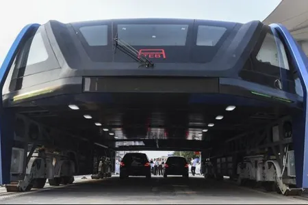 The TEB "elevated bus"