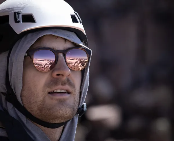 Sam Sees Summits thumbnail