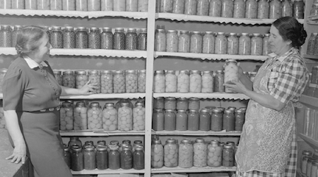 Who hasn’t imagined the things she could do with a larger kitchen and more storage and then imagined taunting her friends about it?