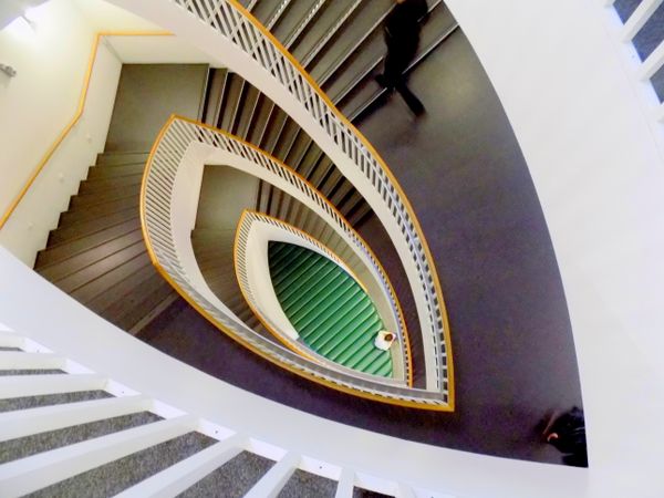 Chicago Museum of Contemporary Art Staircase (02) thumbnail