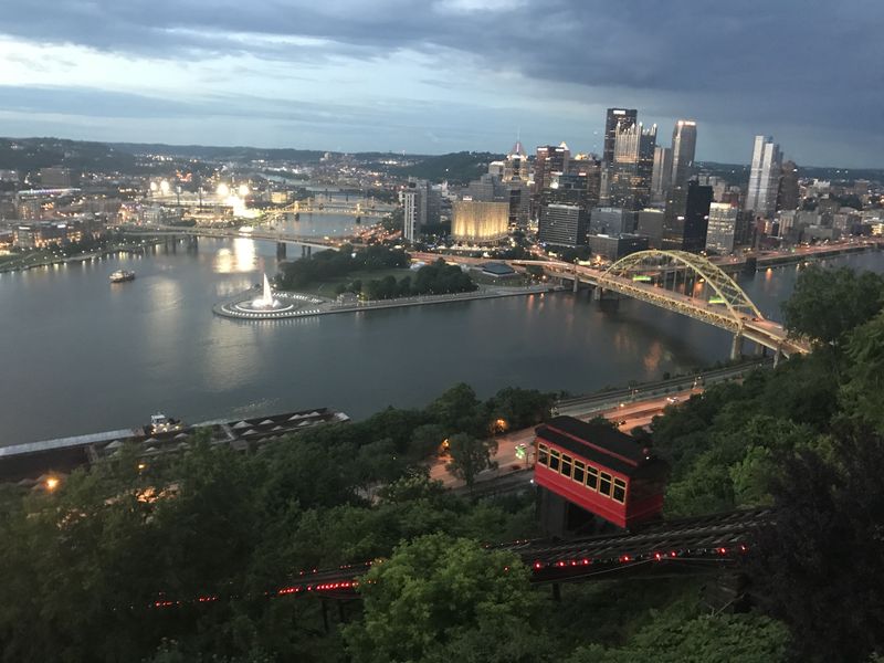 Duquesne Incline With Pittsburgh Skyline | Smithsonian Photo Contest ...