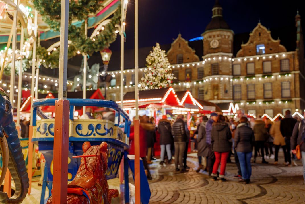 Christmas market in Dusseldorf. Credit: AMA Waterways