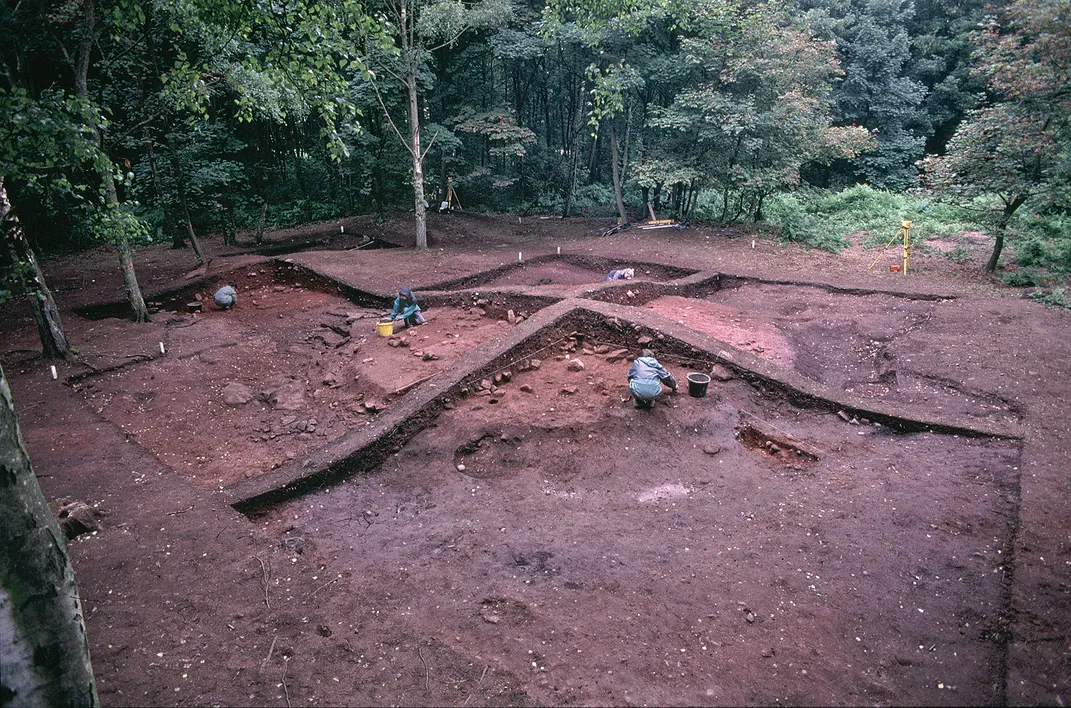 Excavation of Mound 50