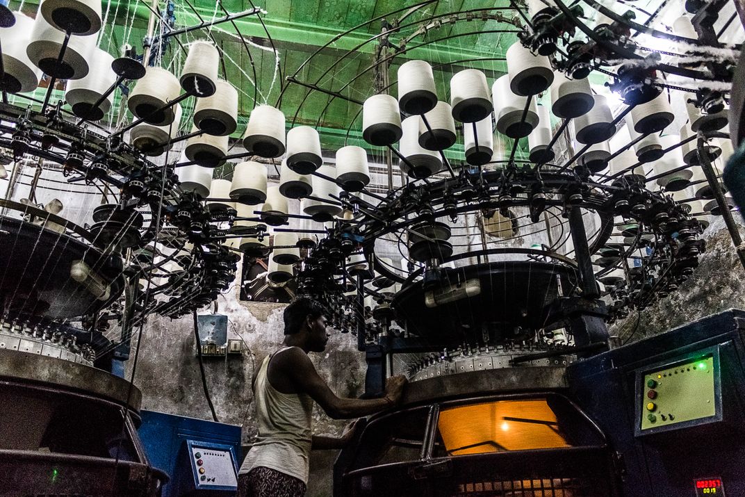 Cotton factory worker Smithsonian Photo Contest Smithsonian Magazine