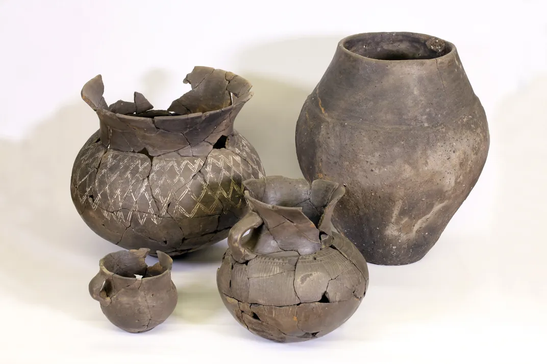 3,000-year-old ceramics found in a Bronze Age wishing well in Germany