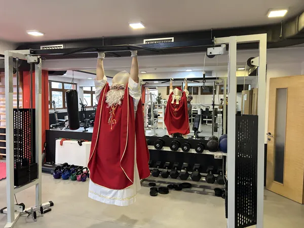 St. Nicholas: Strenght and Spirit thumbnail