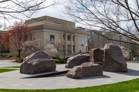 Elyn Zimmerman&#39;s&nbsp;Sudama&nbsp;in its new location at American University in Washington, D.C.