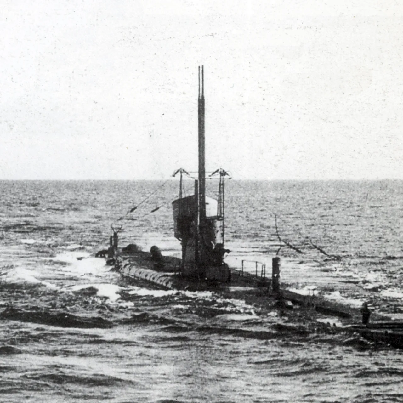 The Enemy in Home Waters, image size:1280x1280