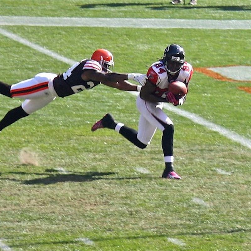 NFL players celebrate touchdowns with snow angels, but not all