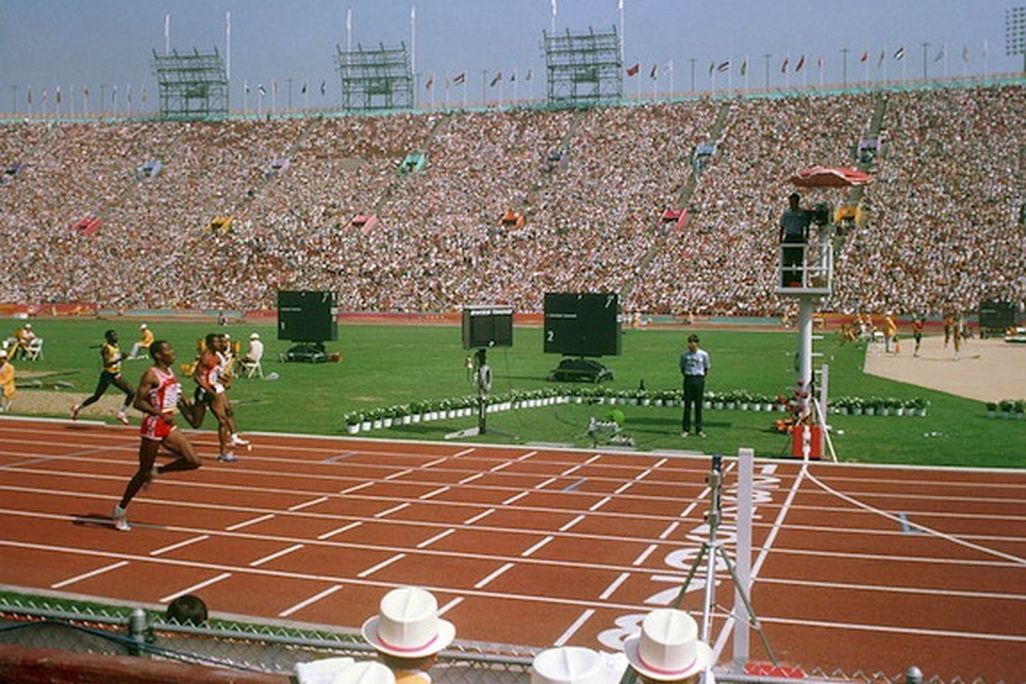 The 400 meter race on 1984 Olympic track