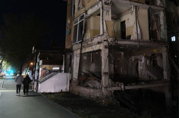 Consequences of the missile strike on Donetsk thumbnail