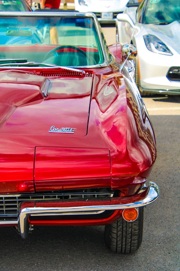 The Classic Corvette Sting Ray thumbnail