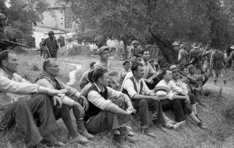 Civilian hostages shortly before the massacre of Kondomari