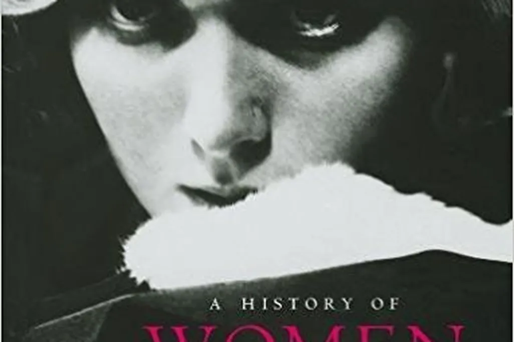 A History of Women Photographers