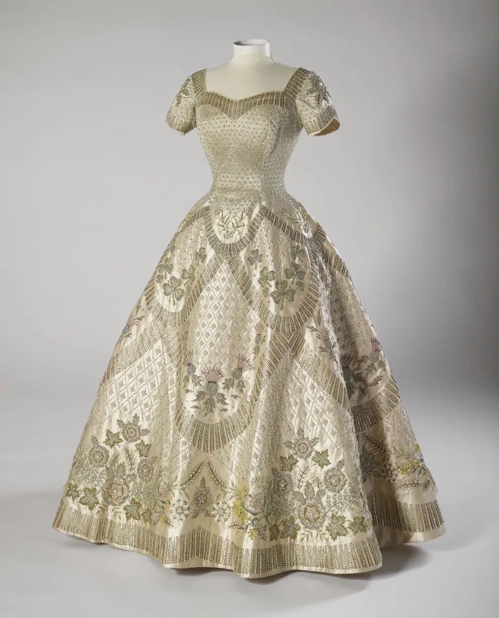 Coronation Dress, Norman Hartnell, 1953