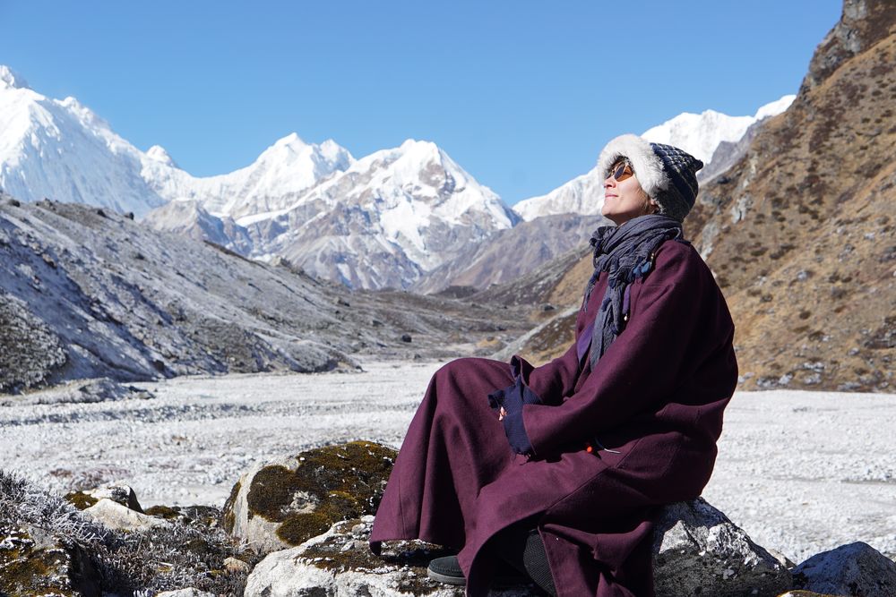 India following Alexandra, Kangchenjunga Basecamp, 5000m credit Emily Almond Barr.JPG